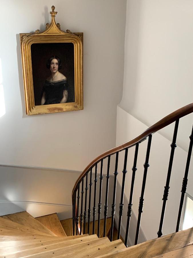 Bed and Breakfast Le Donjon D'Anthon Exterior foto
